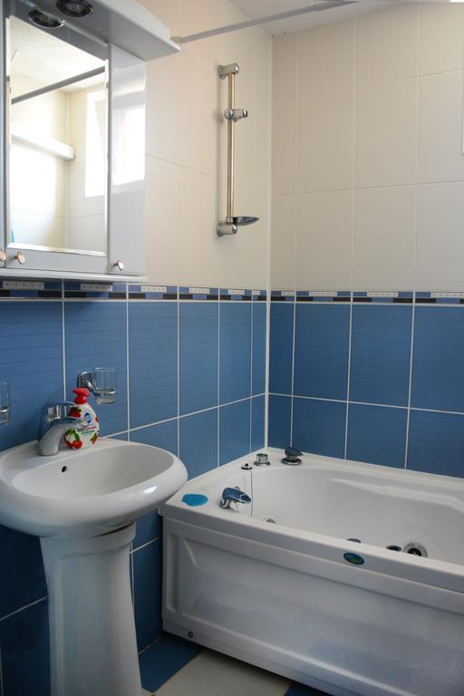 Apartmani Banja Spa Vrnjacka Banja Phòng bức ảnh
